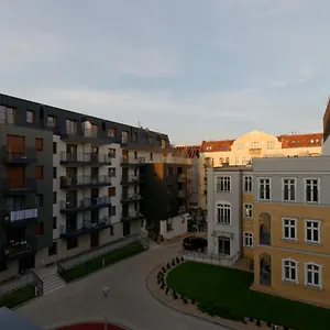 Апартаменты Apple